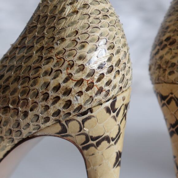 Vintage Y2K Miu Miu Python Snakeskin Peep Toe High Heel Platform Pumps - Picture 13 of 16